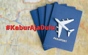 Tren KaburAjaDulu 2025